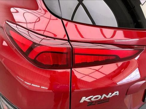 Certified 2023 Hyundai Kona Limited w/ Cargo Package AWD/4WD image 27