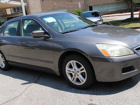 Used 2006 Honda Accord EX-L image 10