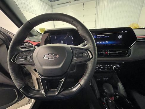 Used 2026 Chevrolet TrailBlazer RS w/ Convenience Package AWD/4WD image 39