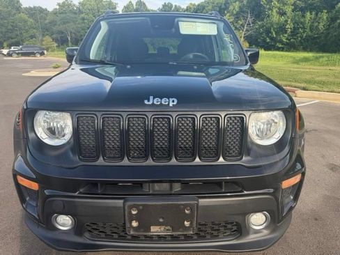 Used 2021 Jeep Renegade Latitude w/ Trailer Tow Group AWD/4WD image 2