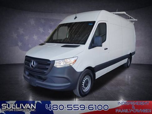Used 2023 Mercedes-Benz Sprinter 2500 image 1