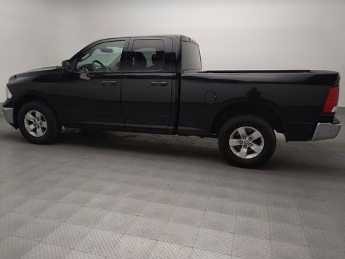 Used 2020 RAM 1500 Tradesman w/ Chrome Appearance Group RWD image 3
