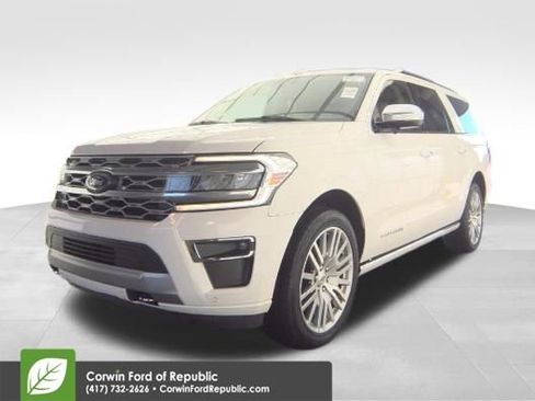 Used 2023 Ford Expedition Max Platinum image 15