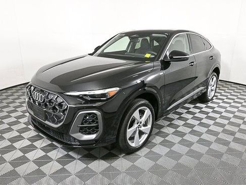 New 2025 Audi Q5 Premium Plus image 32