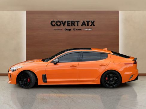 Used 2019 Kia Stinger GTS image 3