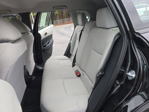 Used 2023 Toyota Corolla Cross L image 14