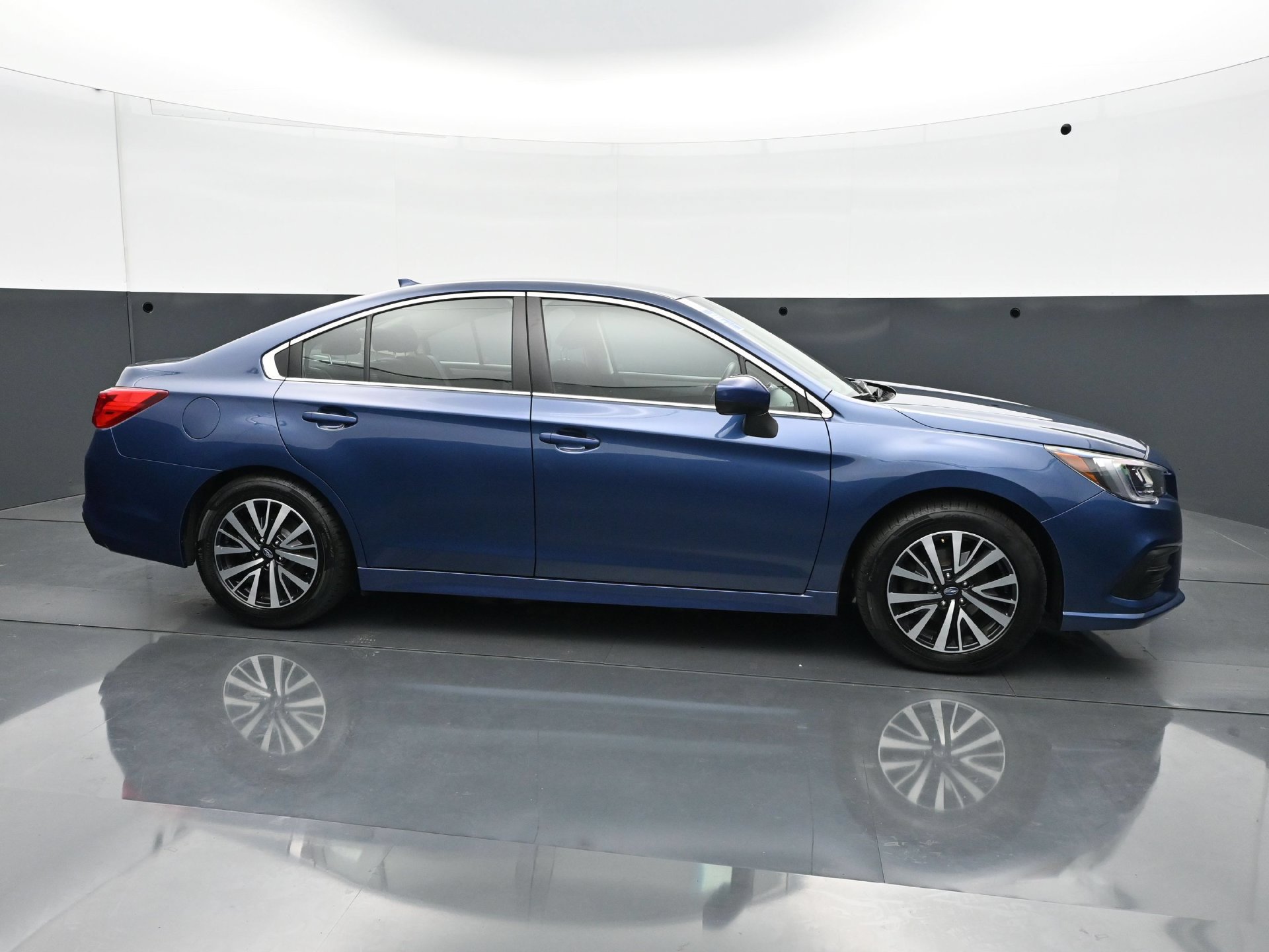 Used 2019 Subaru Legacy 2.5i Premium AWD/4WD image 8
