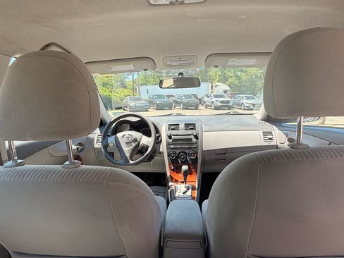 Used 2009 Toyota Corolla FWD image 22