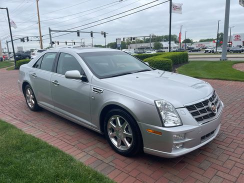 Used 2011 Cadillac STS RWD image 3