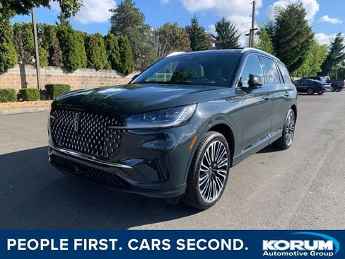 New 2025 Lincoln Aviator Black Label image 1