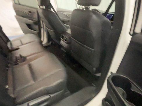 Certified 2024 Honda Passport EX-L image 24