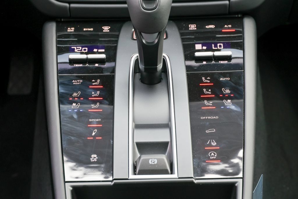 New 2026 Porsche Macan S AWD/4WD image 53