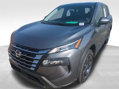 Used 2024 Nissan Rogue SV