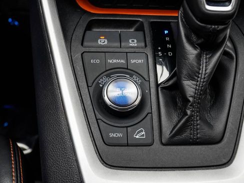 Used 2024 Toyota RAV4 Adventure image 18