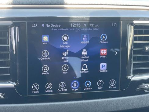 Used 2017 Chrysler Pacifica Touring-L Plus FWD image 15