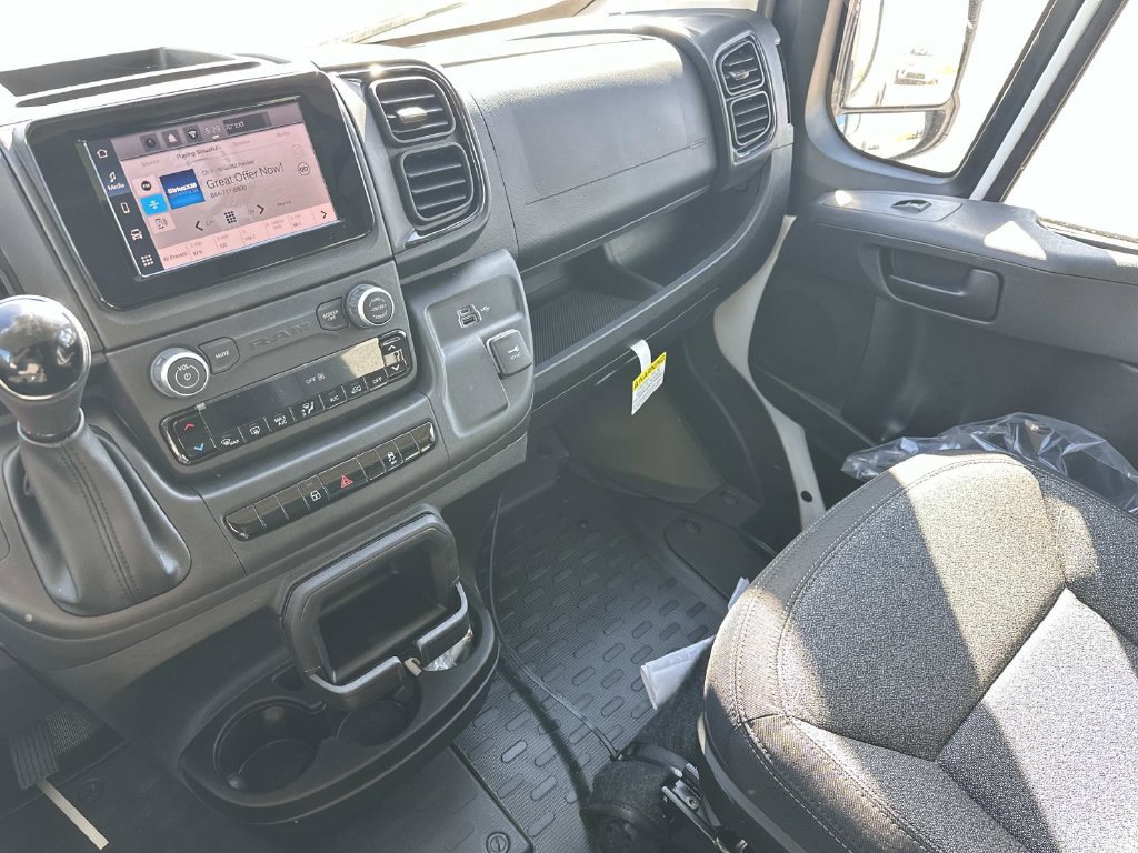 New 2026 RAM ProMaster 2500 w/ Convenience Group FWD image 17