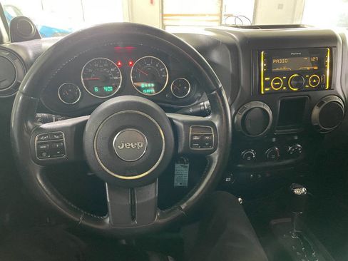 Used 2013 Jeep Wrangler Sport w/ Connectivity Group image 25