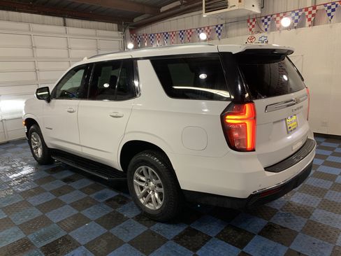 Used 2023 Chevrolet Tahoe LT image 3