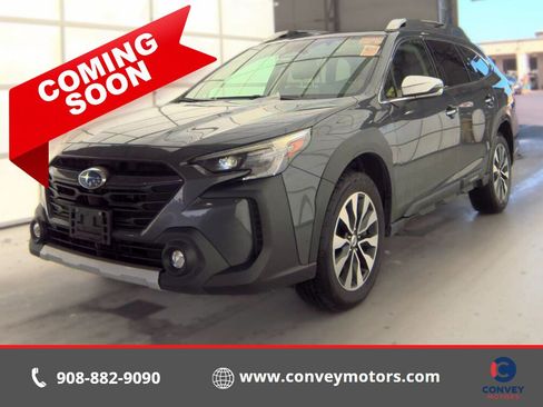 Used 2023 Subaru Outback Touring XT AWD/4WD image 1