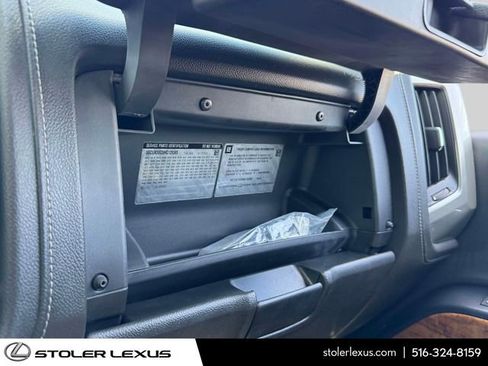 Used 2017 Chevrolet Silverado 1500 High Country AWD/4WD image 41