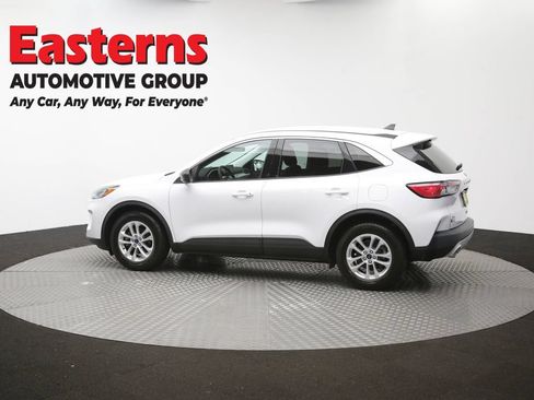 Used 2022 Ford Escape SE FWD image 61