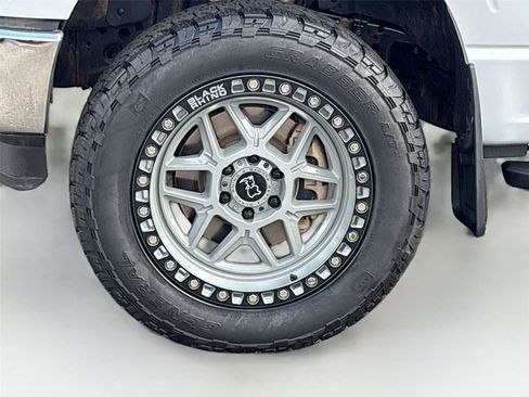 Used 2021 Ford F150 XLT w/ Equipment Group 302A High AWD/4WD image 32