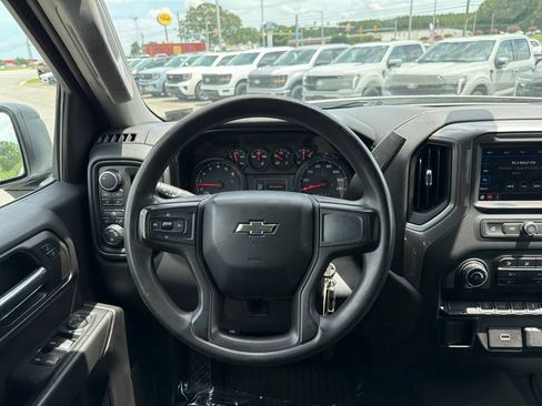 Used 2020 Chevrolet Silverado 1500 Custom Trail Boss w/ Custom Convenience Package AWD/4WD image 25