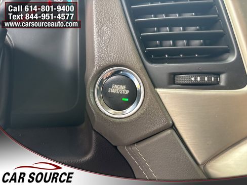 Used 2019 GMC Yukon XL Denali w/ Denali Ultimate Package image 15