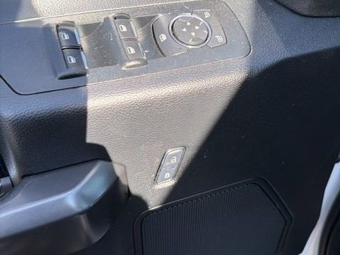 Used 2017 Ford F150 XLT w/ Equipment Group 302A Luxury image 11