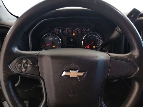 Used 2018 Chevrolet Silverado 2500 W/T RWD image 24