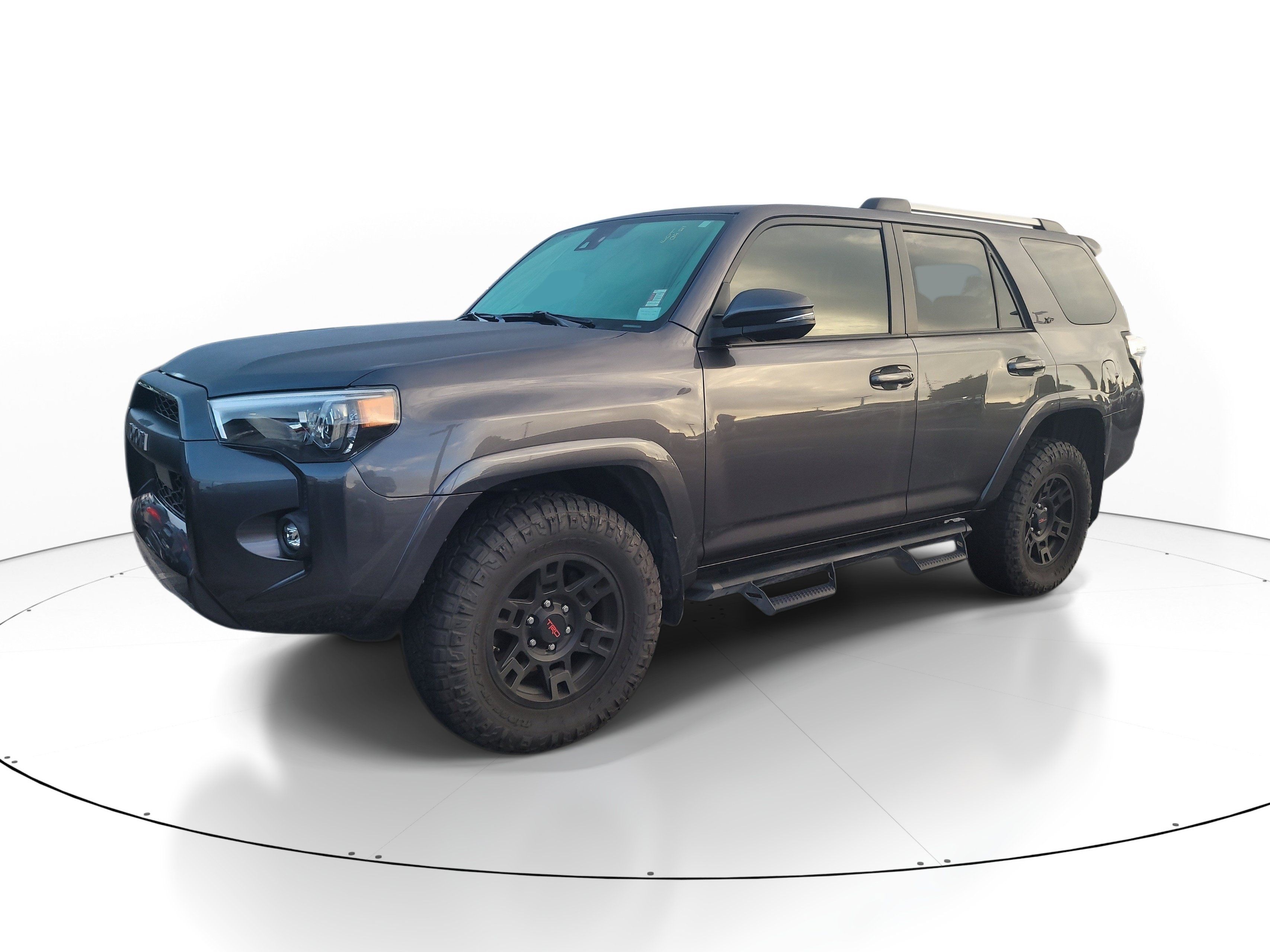 Used 2021 Toyota 4Runner SR5 Premium w/ Moonroof Package AWD/4WD image 3