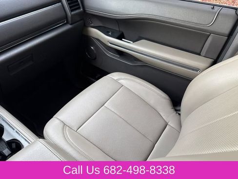 Used 2021 Ford Expedition XLT RWD image 15
