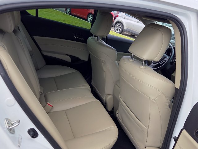 Used 2018 Acura ILX FWD image 17