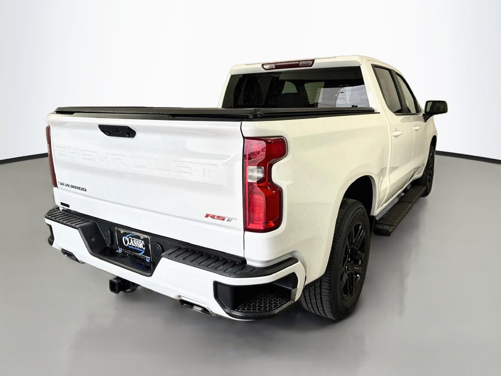 Used 2024 Chevrolet Silverado 1500 RST AWD/4WD image 7