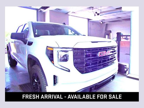 Used 2024 GMC Sierra 1500 Elevation AWD/4WD image 1