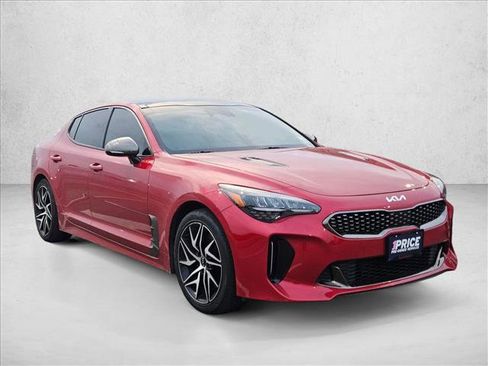 Used 2022 Kia Stinger GT-Line w/ Sun & Sound Package image 3