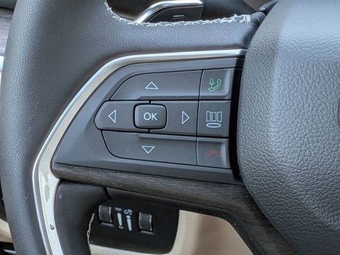 New 2026 Jeep Grand Cherokee Limited AWD/4WD image 21