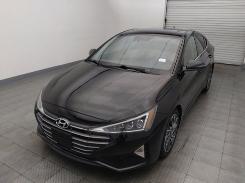 Used 2019 Hyundai Elantra Limited w/ Ultimate Package 02 FWD image 15