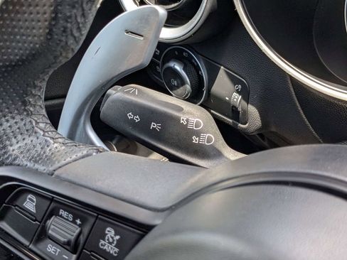 Used 2022 Alfa Romeo Stelvio Sprint AWD/4WD image 25