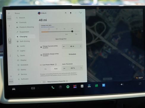 Used 2022 Tesla Model X AWD/4WD image 14
