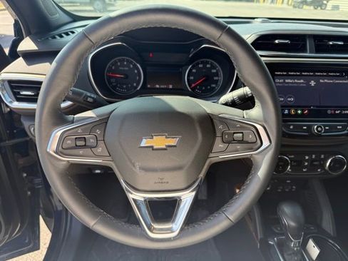 Used 2022 Chevrolet TrailBlazer ACTIV w/ Sun and Liftgate Package image 15