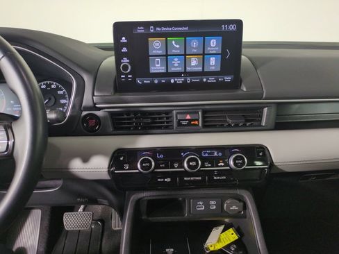 Certified 2024 Honda Pilot EX-L image 21