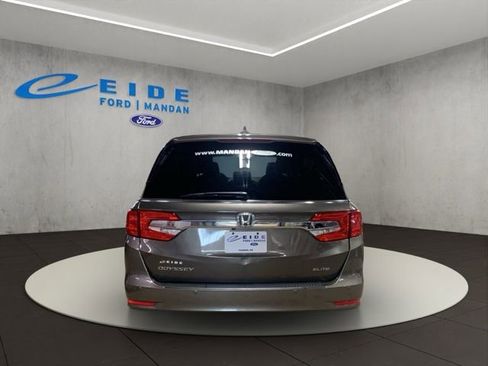 Used 2018 Honda Odyssey Elite image 6