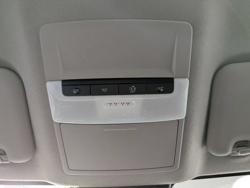 Used 2024 Nissan Sentra SV FWD image 19