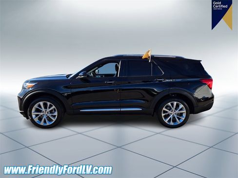 Certified 2022 Ford Explorer Platinum w/ Equipment Group 601A image 3