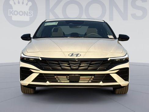 New 2026 Hyundai Elantra SEL Sport Premium FWD image 11