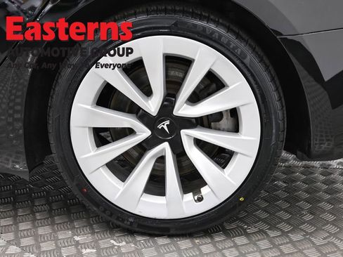 Used 2023 Tesla Model 3 Standard Range image 28