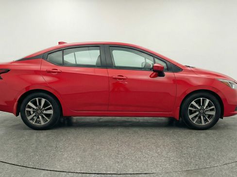 Used 2025 Nissan Versa SV image 11