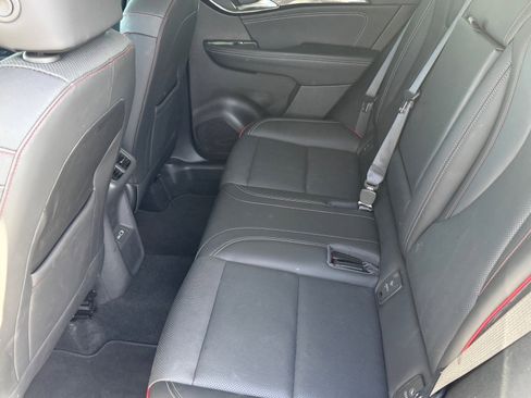 Used 2022 Buick Envision Essence w/ Technology Package II image 16