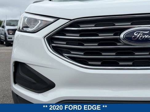 Certified 2020 Ford Edge SE image 9